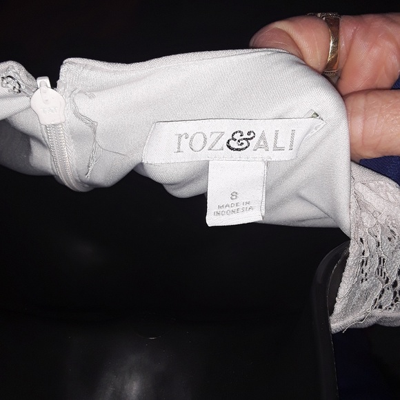 White Roz & Ali dress - Picture 3 of 3